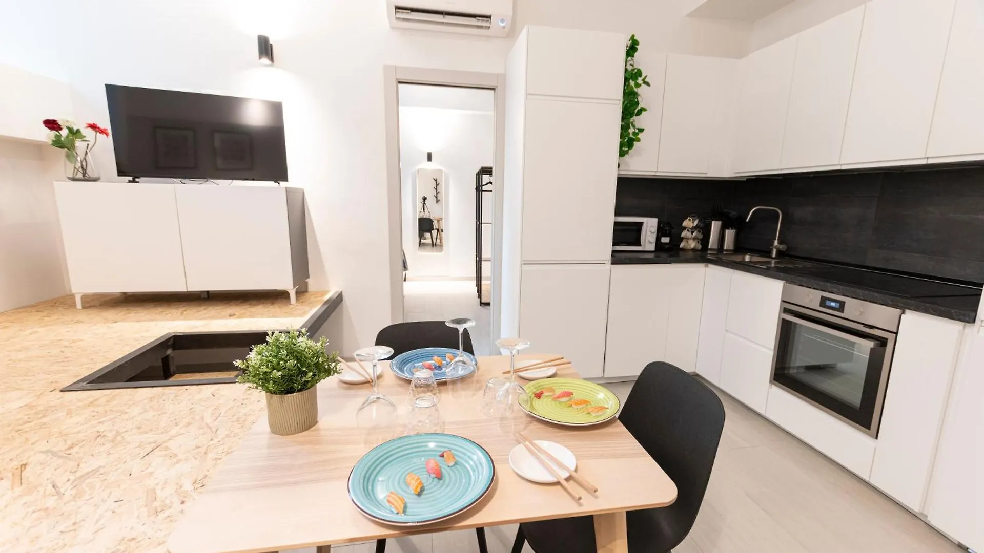 Residence Grazioli 28 Milan Apartment